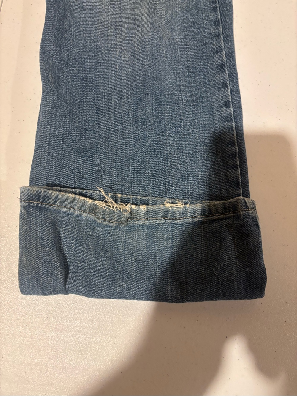 Ariat Legacy M4 Men’s Size 38x34 Relaxed Boot Cut Faded Blue Denim Jeans - Picture 3 of 7